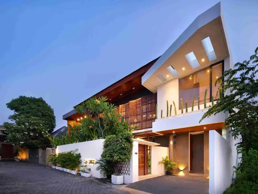 Villa Mewah Baru Dekat Atlas Beach Club Berawa Canggu - Image 1 of 10