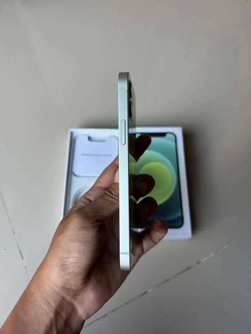 iPhone 12 Green 64GB inter - Image 5 of 8