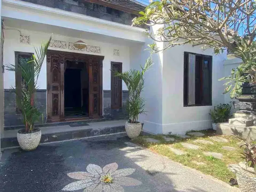 rumah Cantik dalung dekat Canggu fully furnished strategis bebas banjir - Image 9 of 10