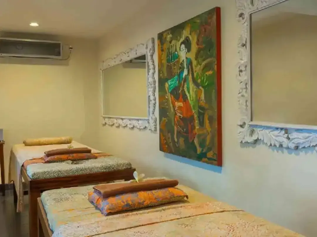 Villa Luxury 6 Bedroom Unblocked View Pantai Pandawa Kutuh Bali - Image 4 of 10