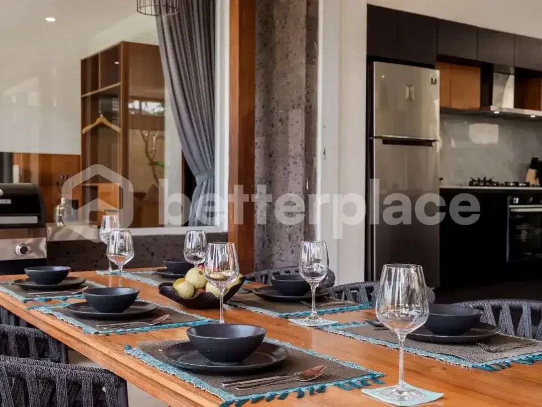 3 Bedroom Stunning and Luxury Villa in Ubud With Rice Field View - Image 5 of 10