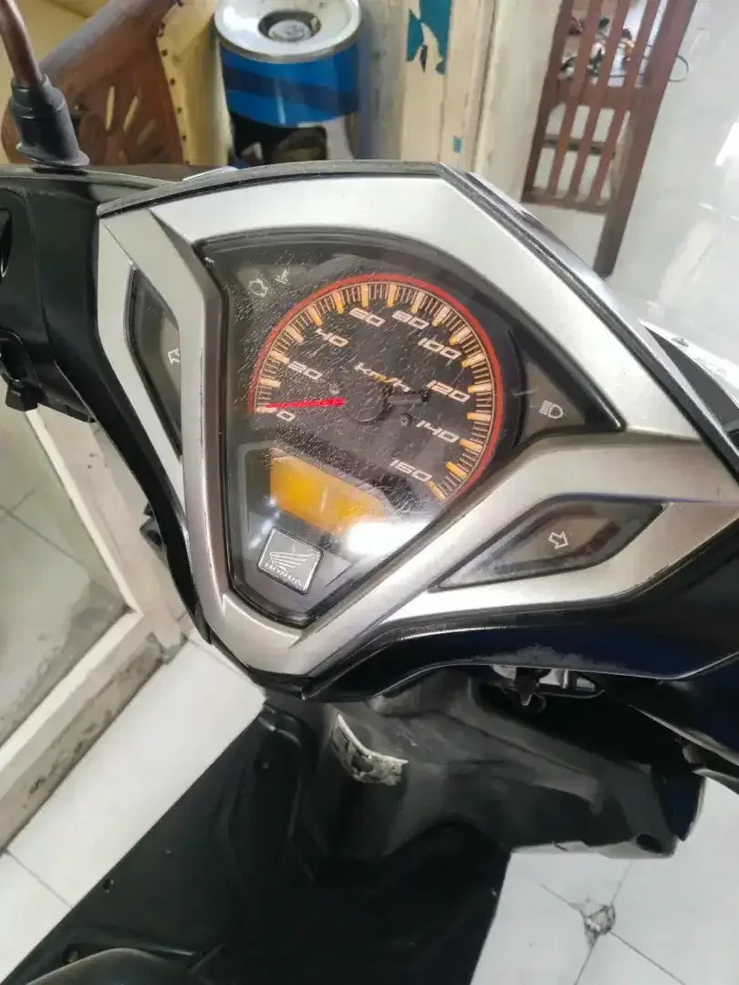 HONDA VARIO TECHNO 125 TAHUN 2012 PAJAK OFF 2X SURAT LENGKAP - Image 7 of 7