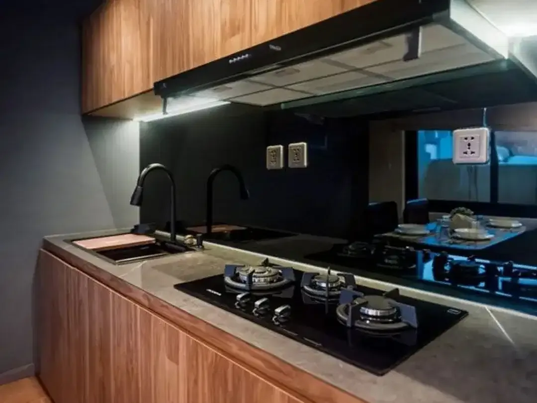 [AMR-196.PLG]  For Monthly Rent Luxury 1BR Apartment Retreat in Nusa Dua - Bali - Image 10 of 10