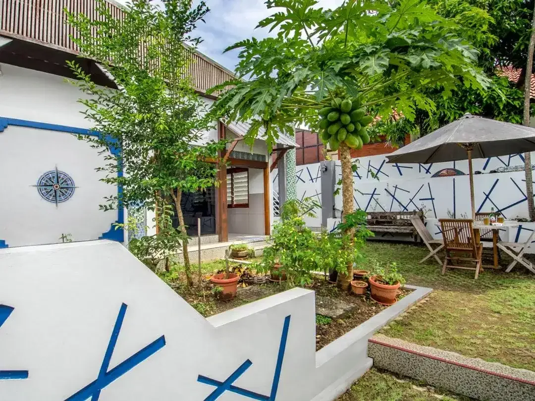 UNIQUE SPACIOUS 2 STOREY VILLA IN NUSA DUA - Image 10 of 10