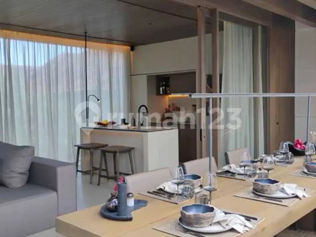 Dijual Villa Mewah 2 Kamar Fully Furnished Dekat Pantai Canggu Bali - Image 10 of 10