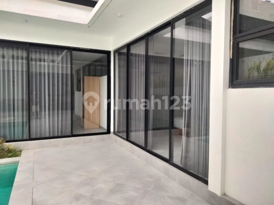 Disewakan Villa Cepat Nego Sampai Deal, Sisi Pantai Sanur Mertasari Siap Huni Tipe Modern Classic - Image 3 of 4