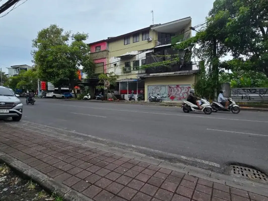 TANAH KOMERSIL STRATEGIS PREMIUM DI RAYA NAKULA TIMUR BADUNG - Image 3 of 5