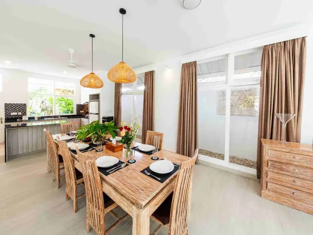 Villa Murah di Batubelig Seminyak Badung Bali - Image 5 of 9