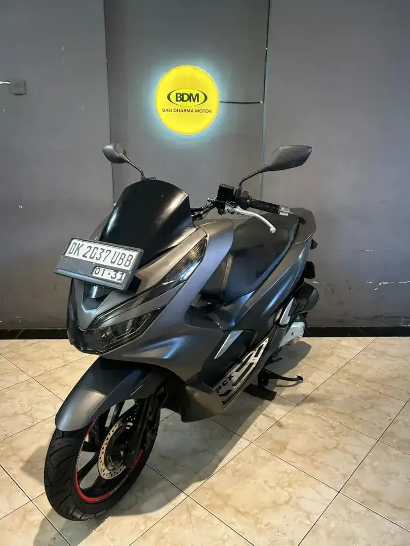 DP 1,7 JT/ BUNGA MENURUN 2% / HONDA PCX 150 TAHUN 2020 - Image 1 of 7