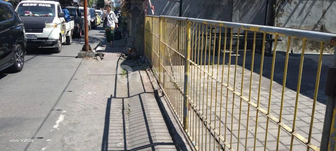 Disewakan Rumah Luas Strategis di Denpasar Barat - Image 4 of 4