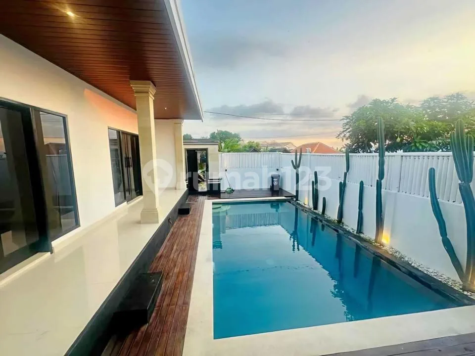 Modern 2-Bedroom Villa For Rent In Canggu - Image 1 of 4