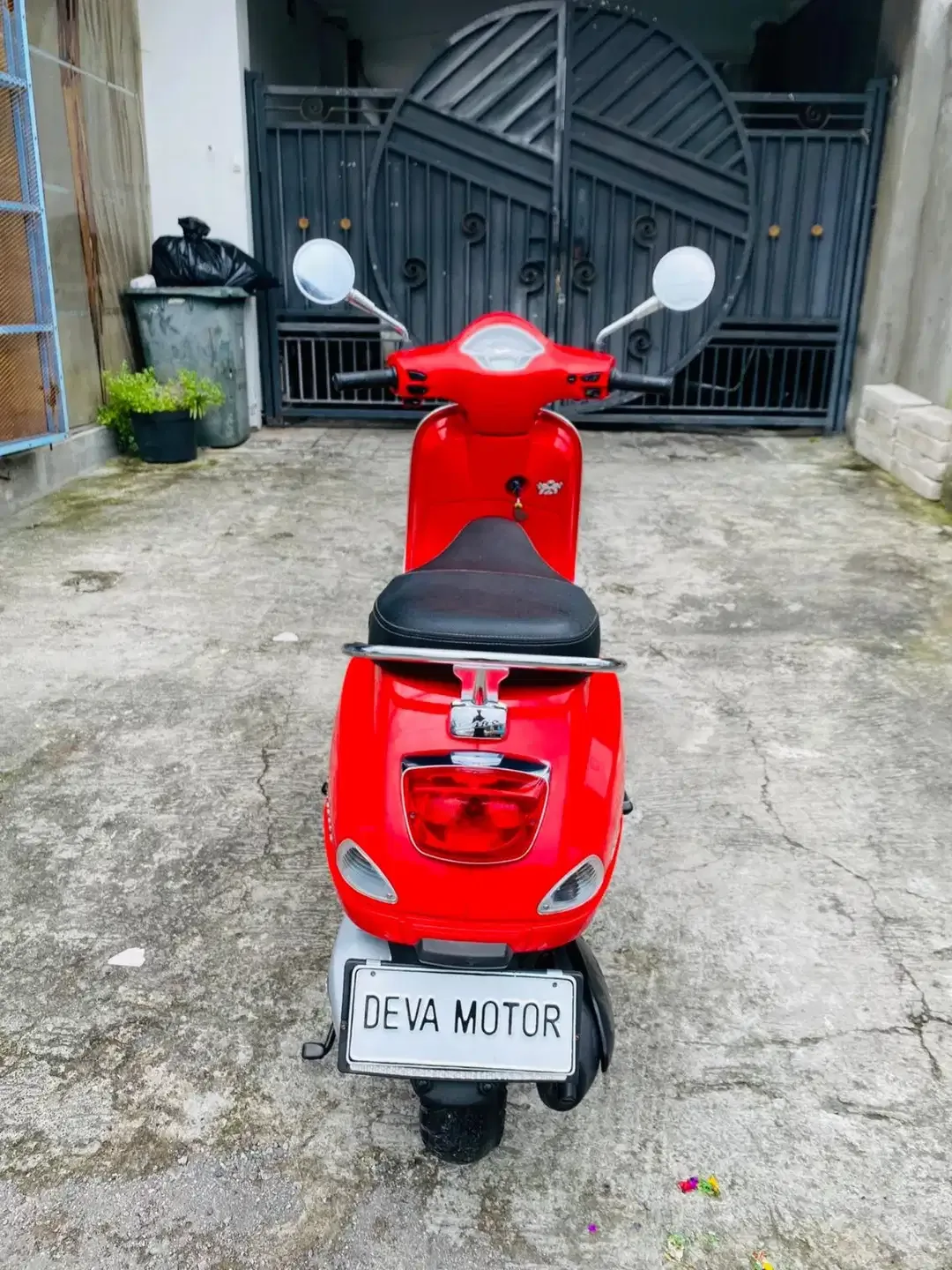Vespa LX 125 th 2022 Deva motor - Image 5 of 8