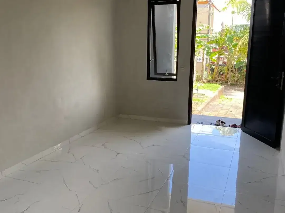 AUD.A039 Rumah Balangan Bali Lokasi Strategis dekat Pantai dan Nyaman, Siap Huni - Image 2 of 10