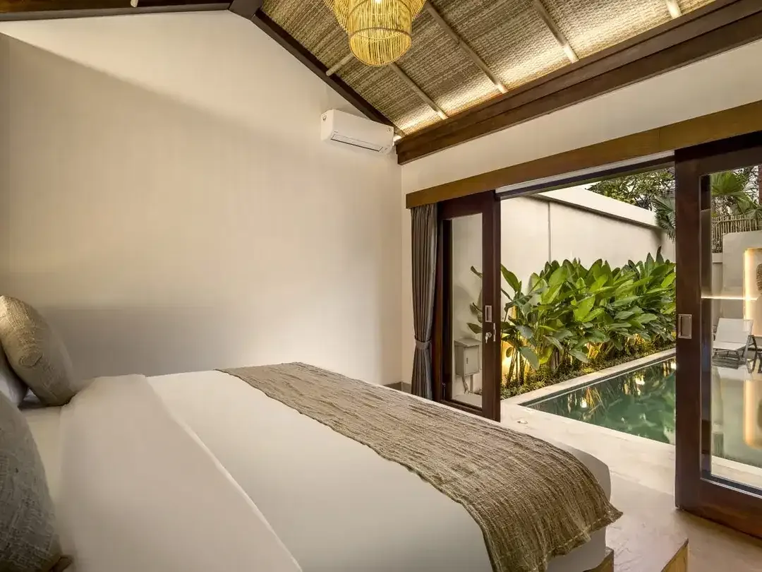 Villa Modern Kerobokan Badung Bali - Image 6 of 10