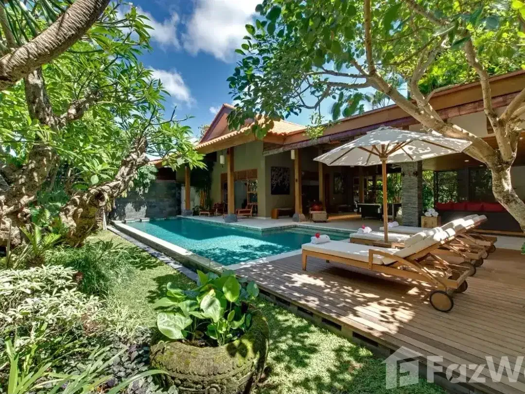 4 Bedroom Villa for sale in Seminyak, Bali - Image 2 of 10