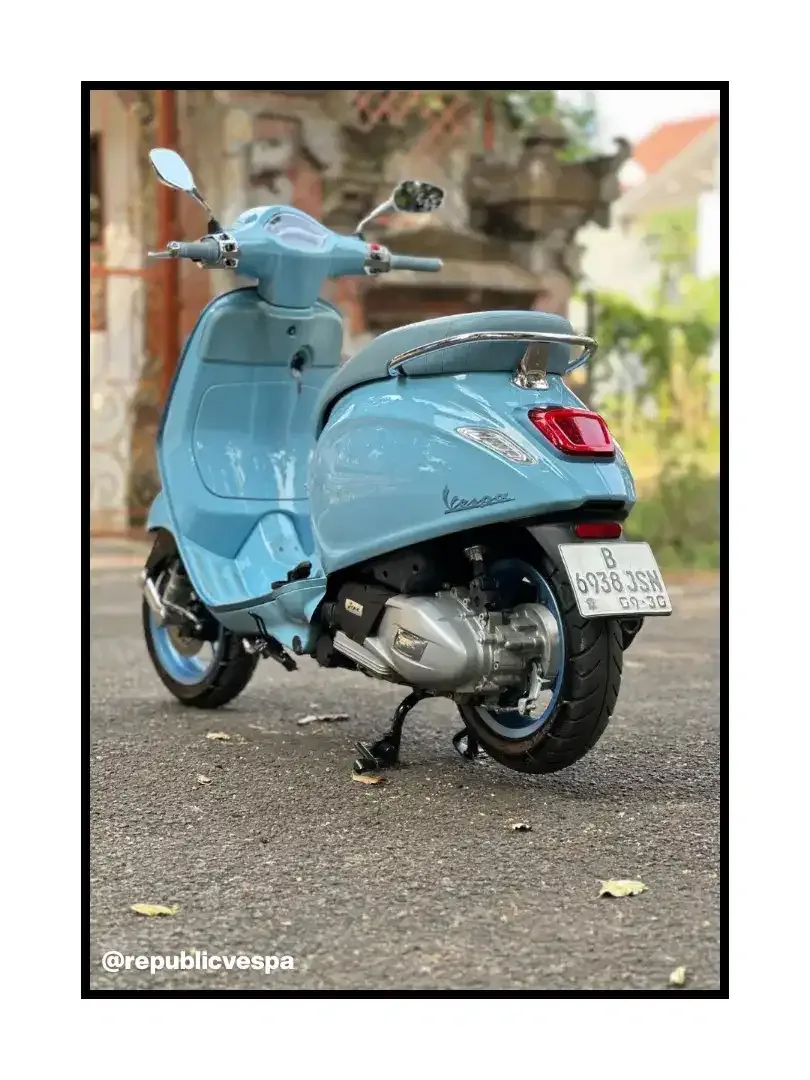 VESPA PRIMAVERA S NEW MODEL 150 IGET ABS LED TH 2025 PERCECT CONDITION - Image 6 of 7