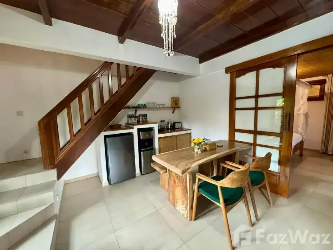 10 Bedroom Villa for sale in Lovina, Bali - Image 6 of 10