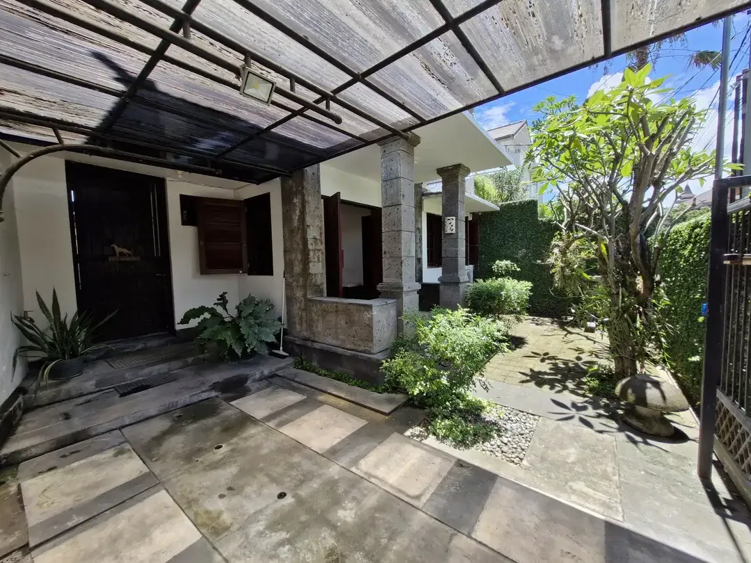 RUMAH MURAH RENON SIAP HUNI DAN ASRI - Image 2 of 10
