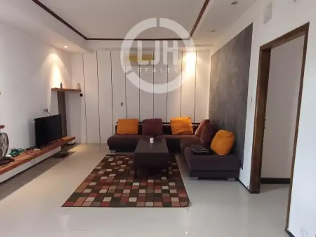 2 Storey House in Favorite Tourist Area Mertanadi Seminyak Near Batu Belig & Petitenget Beach - Image 2 of 6