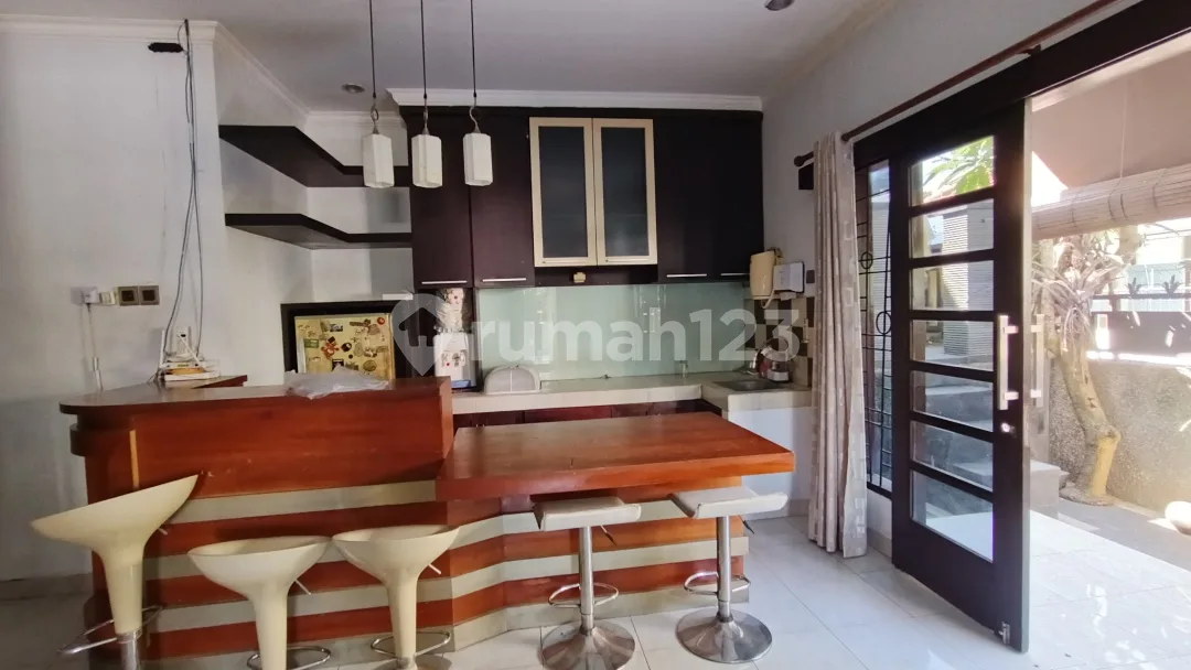 Rumah Modern dan Strategis di Daerah Tukad Badung Renon Denpasar - Image 4 of 4