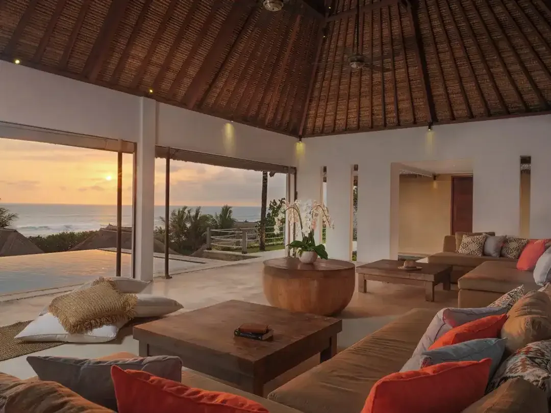 Freehold - A Rare Absolute Beachfront Luxury Estate on Bali's West Coast, Tabanan, Bali - Image 10 of 10