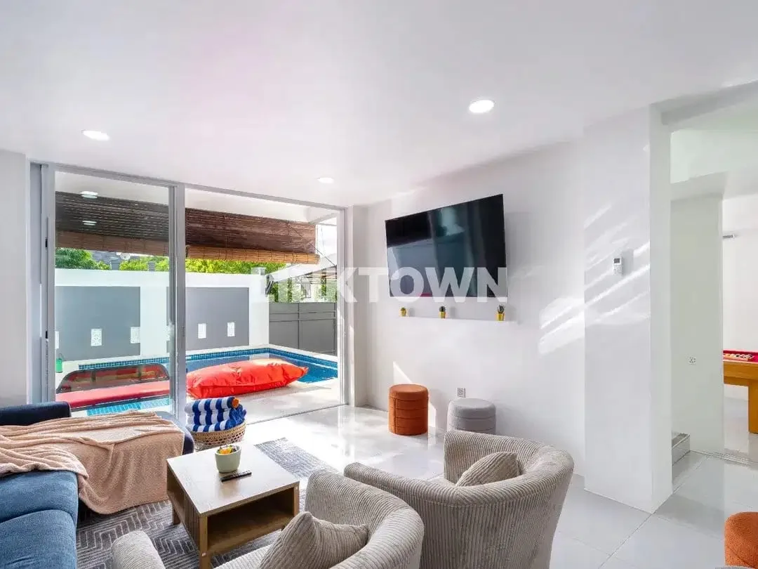 THE BEST VALUE Properties in this premium Uluwatu area - Image 2 of 10