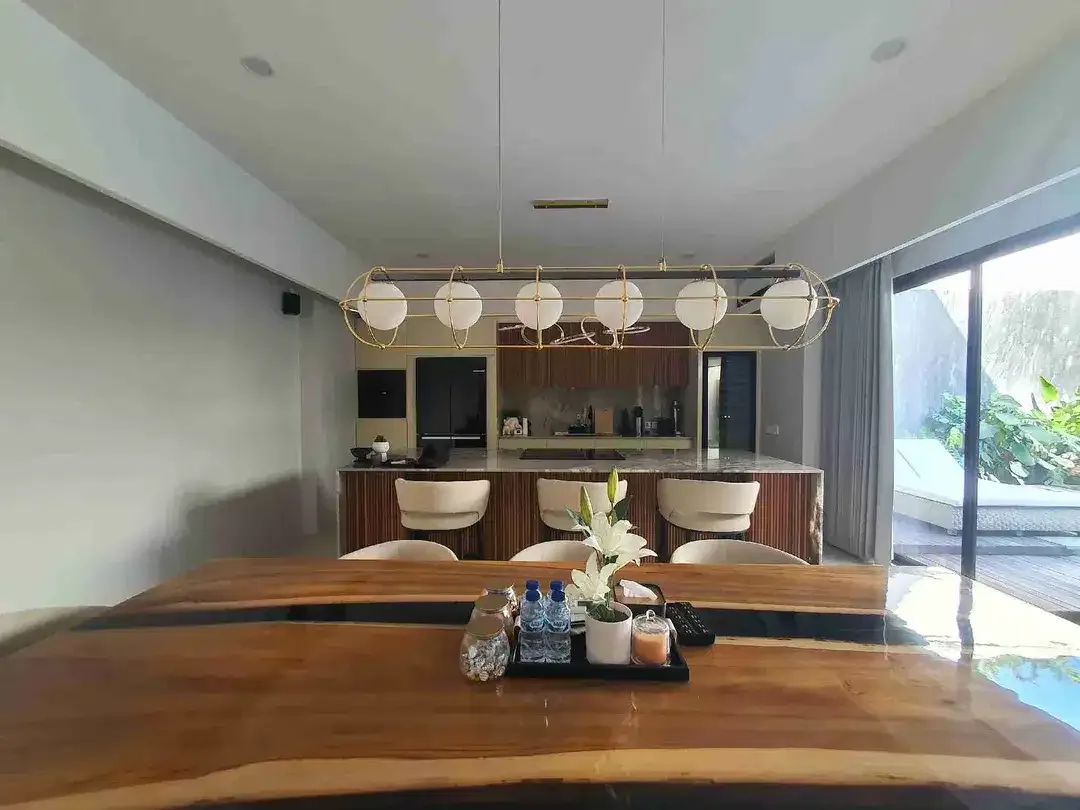Brand New Luxury Villa 3 bedrooms, Land 348 sqm. Prime Location Central Seminyak. Exceptional Investment - Image 4 of 10
