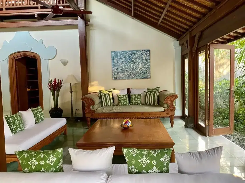 BALI TRADITIONAL STYLE VILLA WALKING DISTANCE TO SANUR BEACH BALI - Image 6 of 10