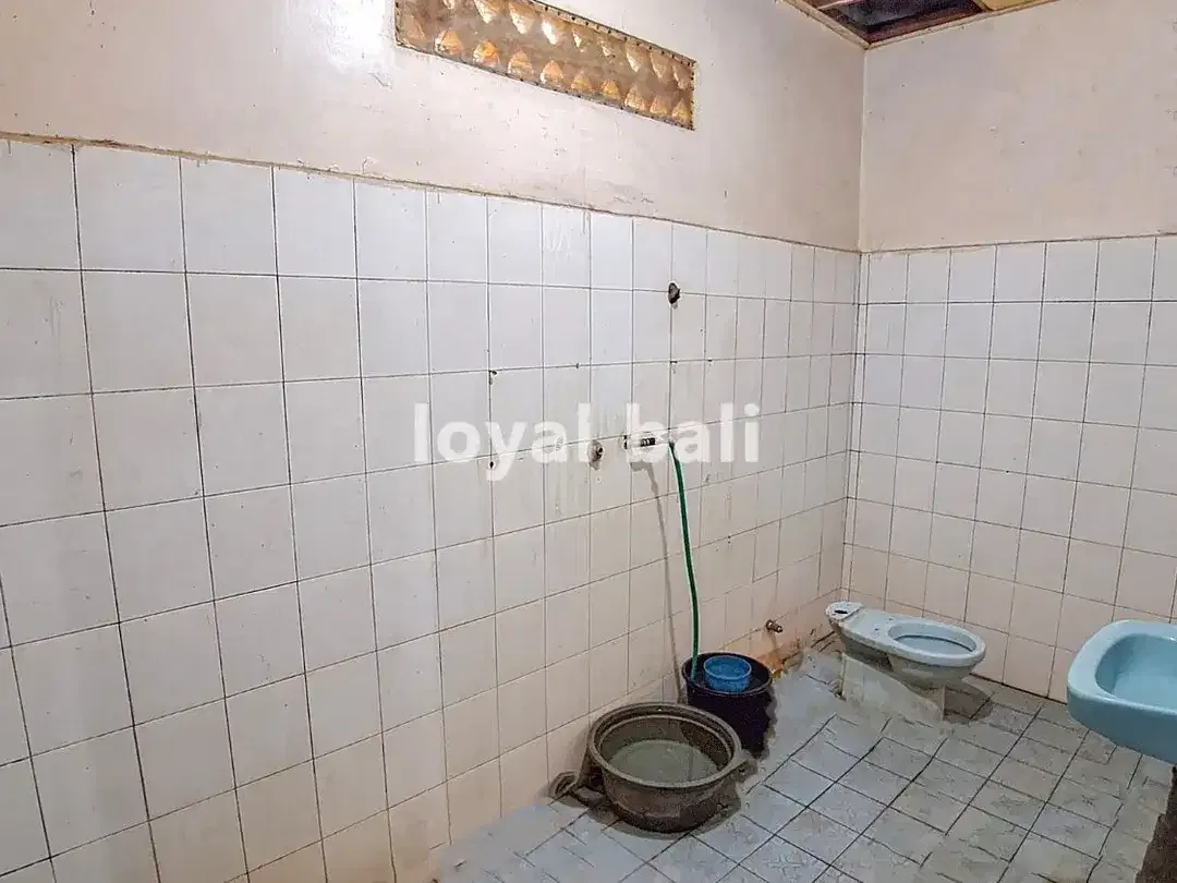 Tanah, Land 250m2 Free Building, Just Walking to Jimbaran Beach, Bali - Image 6 of 8