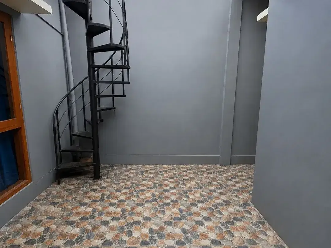 RUMAH MODERN MINIMALIS 1 LANTAI DI PULAU MOYO DENPASAR DEKAT MCD - Image 7 of 8
