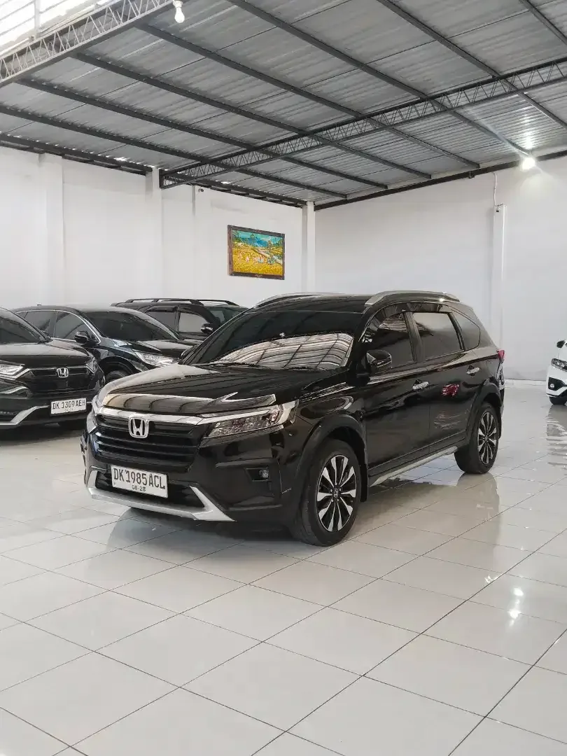 HONDA BR-V PRESTIGE ASLI BALI KM 20 RB SEPERTI BARU - Image 1 of 10
