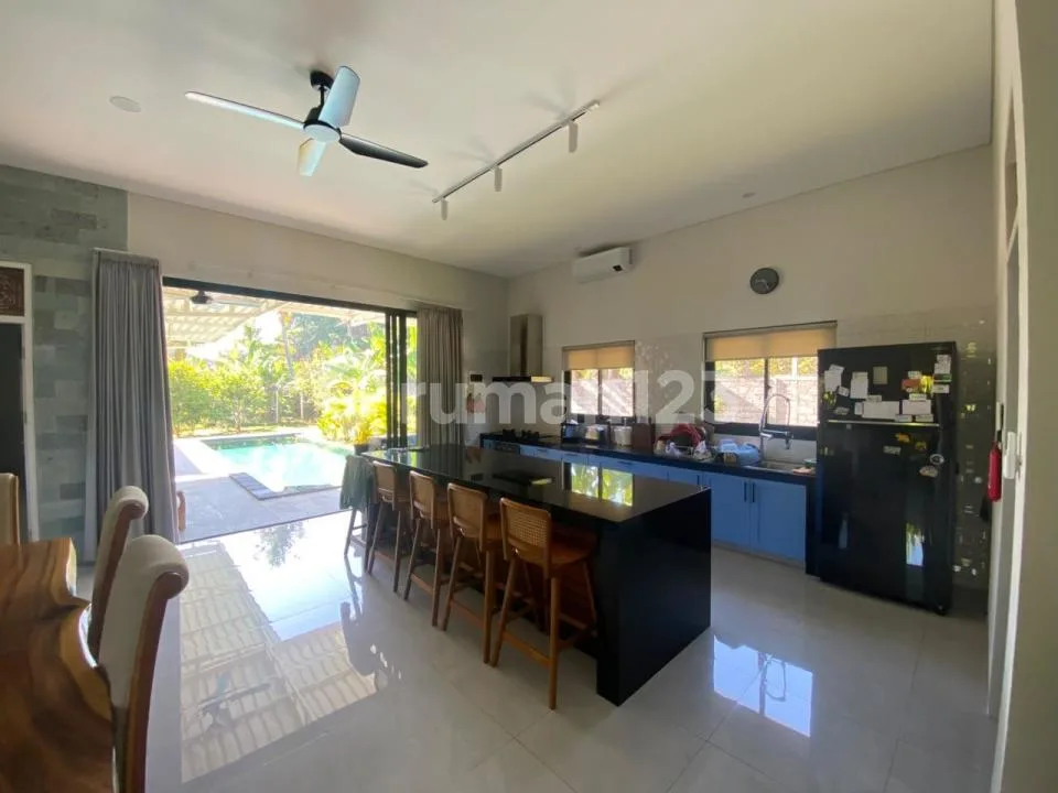 Exclusive Villa On 1500 Sqm Land In Peaceful Lovina - Image 4 of 4