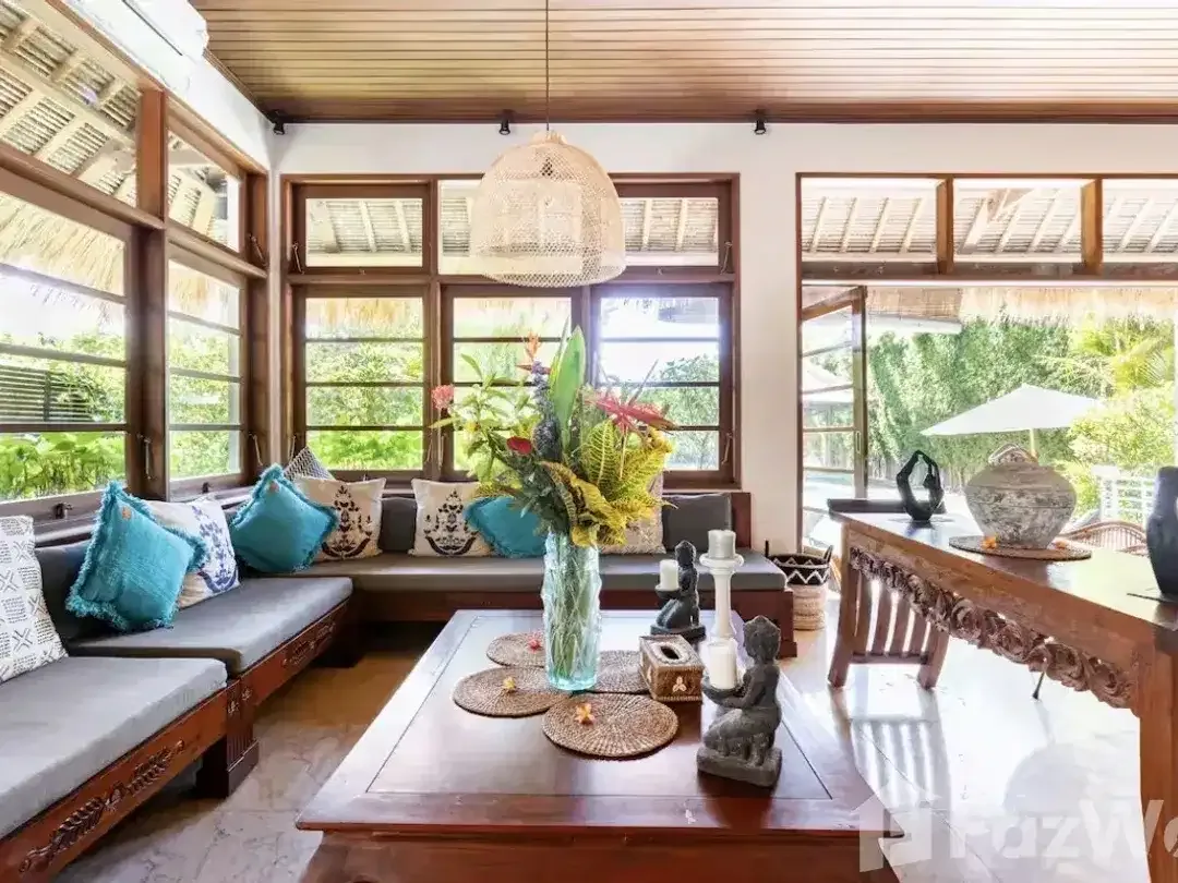 3 Bedroom Villa for sale in Canggu, Bali - Image 2 of 10