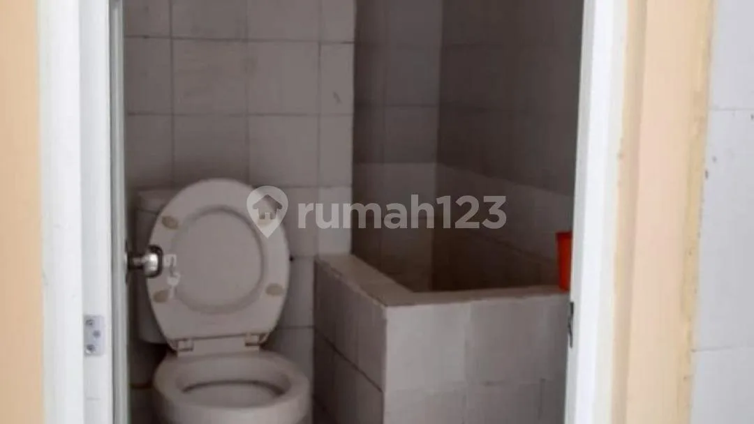 Ruko Tuban Dekat Airport di Dewi Sartika - Image 2 of 4