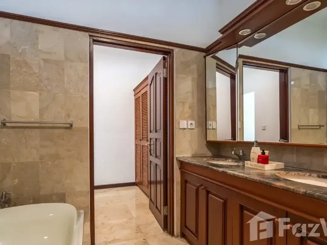 3 Bedroom Villa for sale in Blahbatu, Bali - Image 9 of 10