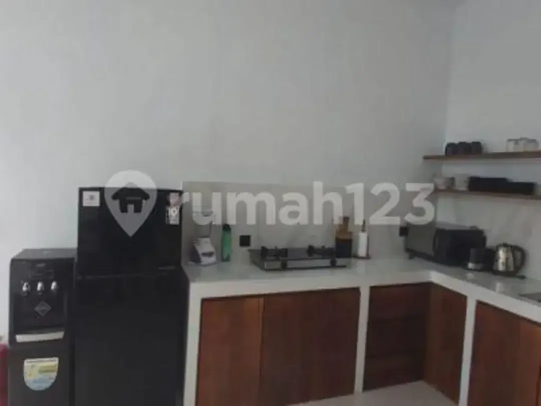 Rumah Furnished Sempol Pererenan, Lt250 Lb250, Sewa Fleksibel 1-15 Tahun, Mulai Rp 220 Juta/Tahun - Image 3 of 5