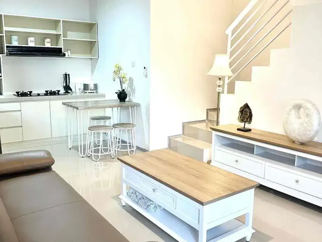 Rumah CANTIK Full Furnished CLUSTER Gading Kencana Jimbaran - Image 2 of 10