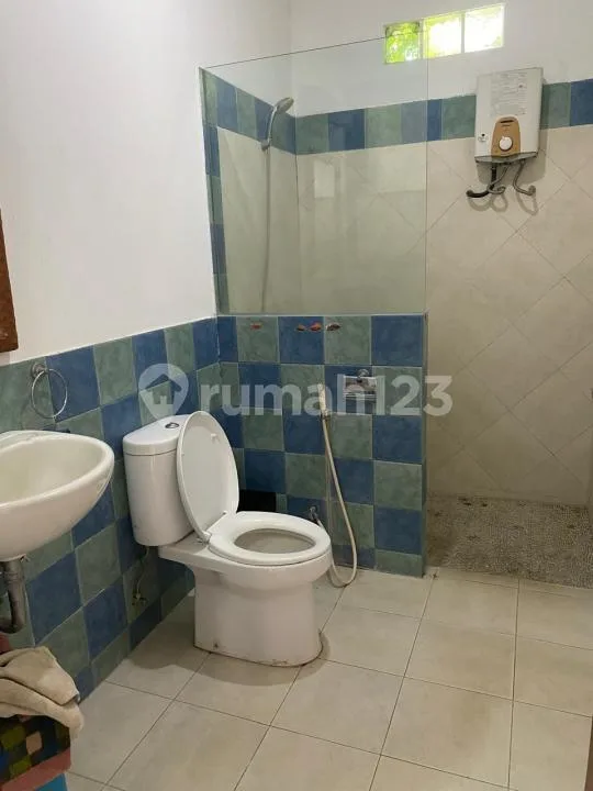 For Rent Hunian 3 Halaman Sangat Luas Kawasan Startegis Renon - Image 3 of 4