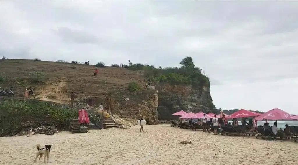 DIJUAL TANAH TEPI TEBING PANTAI DREAMLAND - Image 8 of 10
