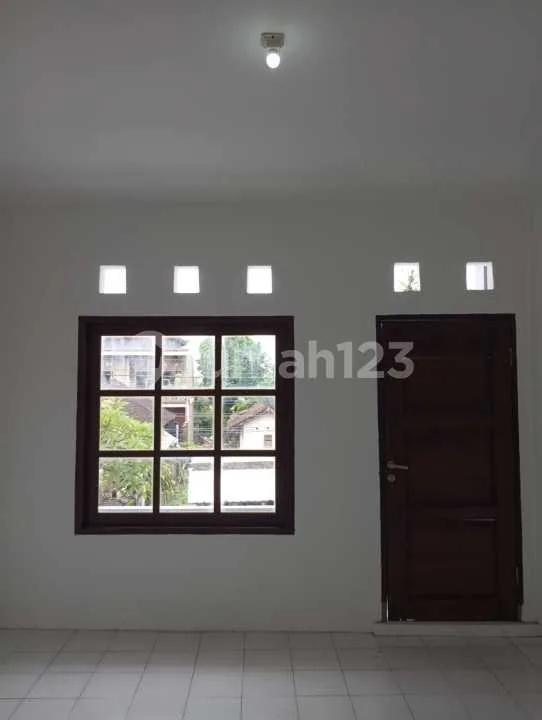 Dijual Ruko 2 Lantai Strategis di Kediri, Tabanan - Image 3 of 4