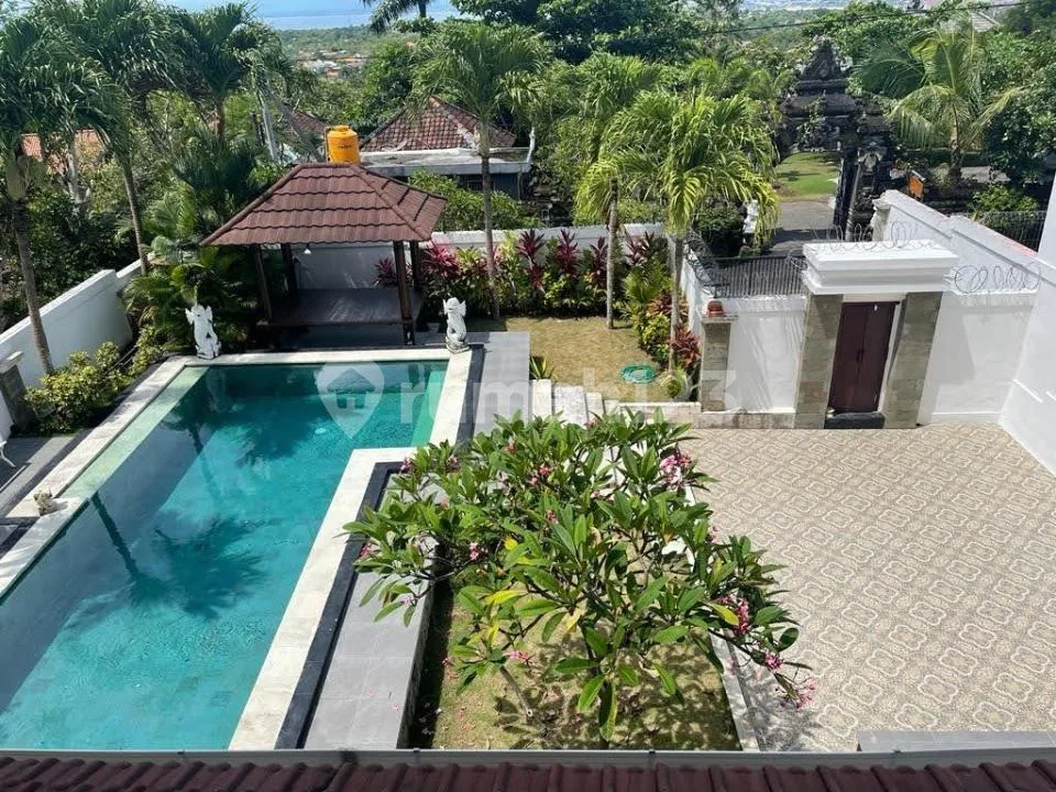 Rumah Furnished dengan Kolam Renang Blong Bidadari Jimbaran, Bali - Image 3 of 4