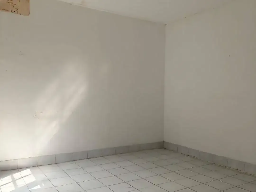 FOR SALE TANAH BONUS BANGUNAN SIAP HUNI BEBAS BANJIR LOKASI SUPER PREMIUM RENON - Image 7 of 10
