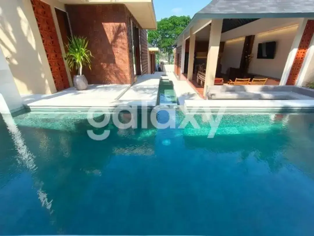 VILLA BARU DI GIANYAR DEKAT PANTAI SABA - Image 1 of 8