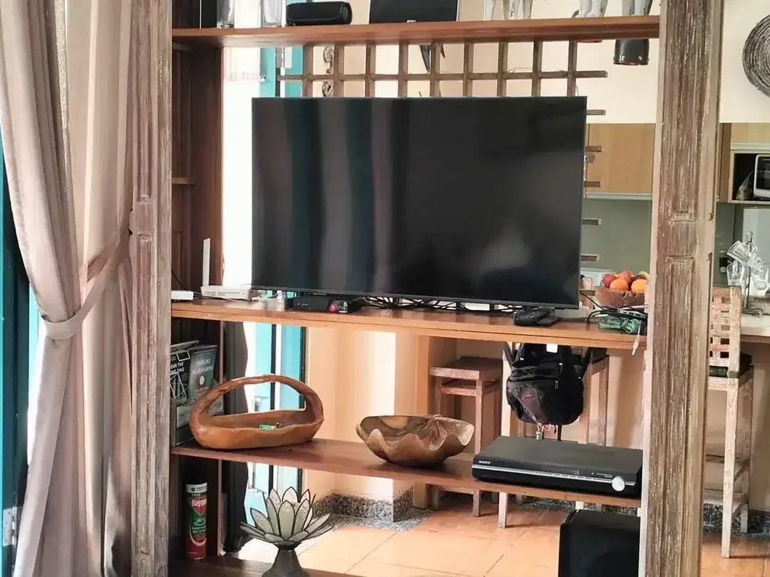 A Fully Furnished House/Villa In Gang Jalak, Tibubeneng, Canggu - Image 9 of 10