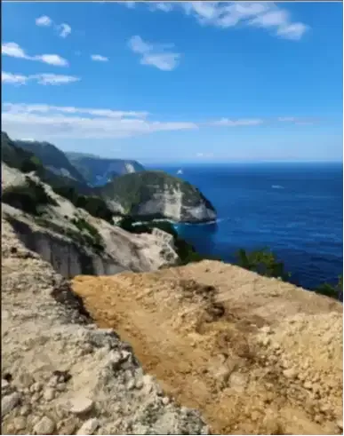 Land Near Sea Cliff Of Nusa Penida Beach - Image 1 of 10