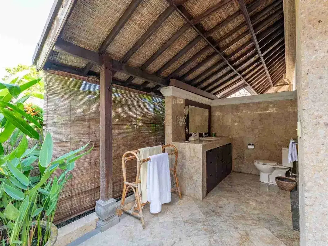 Villa Tropical di Jl Pantai Balangan Ungasan - Image 9 of 10
