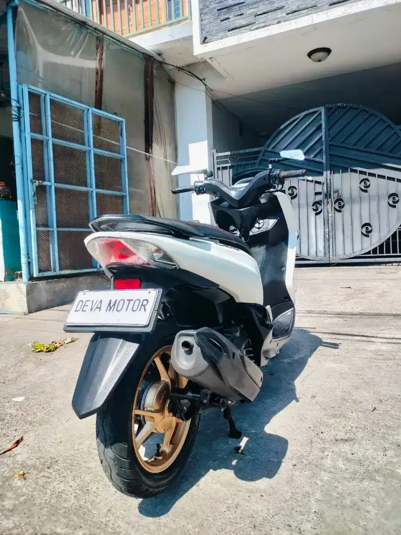 Lexi 2019 putih DP kredit 3,5 jt Deva motor - Image 7 of 8