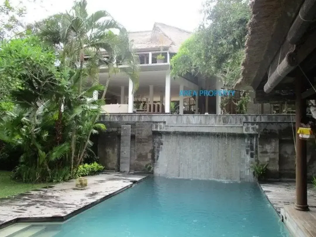 JUAL VILLA MURAH, NOL JALAN UMALAS, KEROBOKAN BALI - Image 1 of 2
