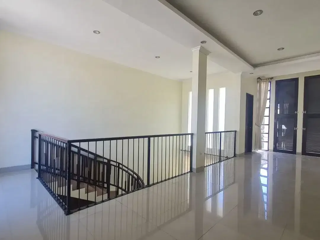 Disewakan Rumah Bagus area Renon - Image 10 of 10
