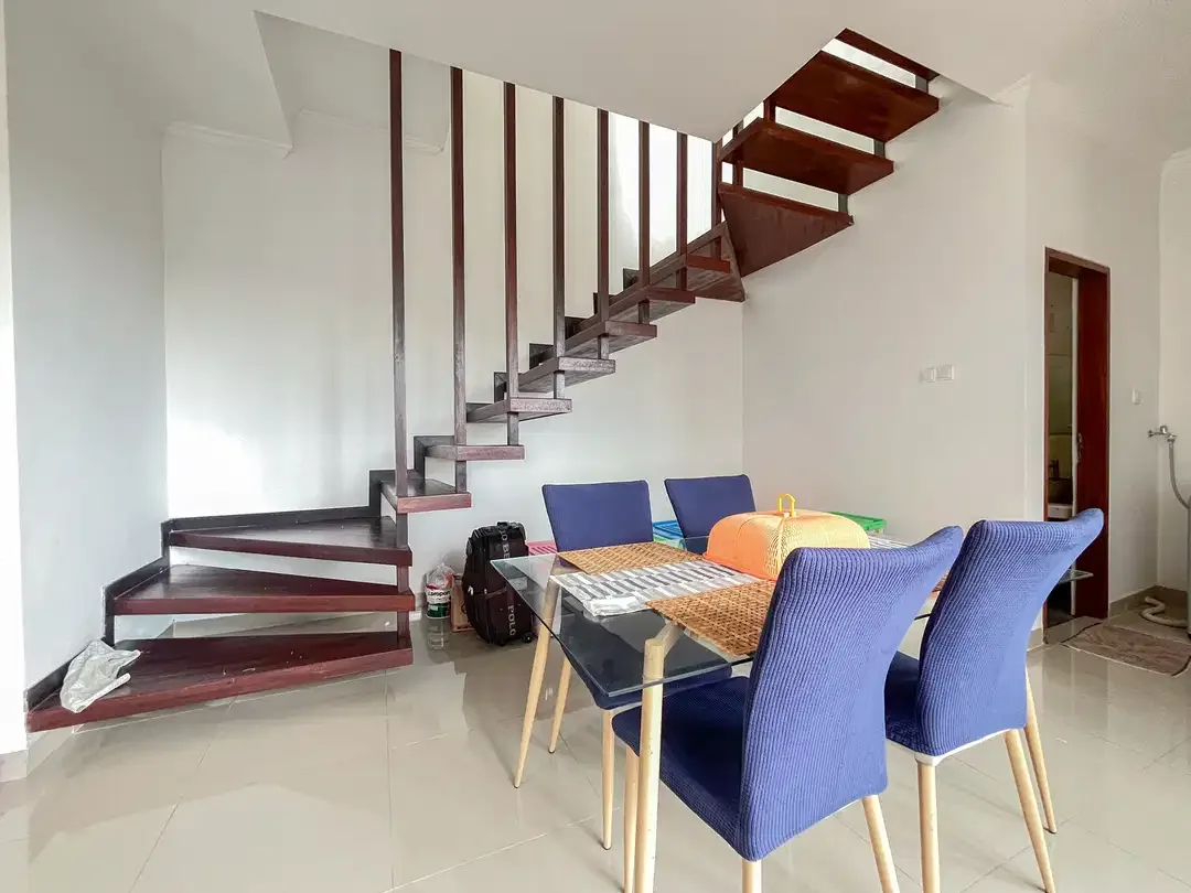 3 Bedroom Beautiful Freehold Villa In Nusa Dua With Unique Designs - Image 4 of 10